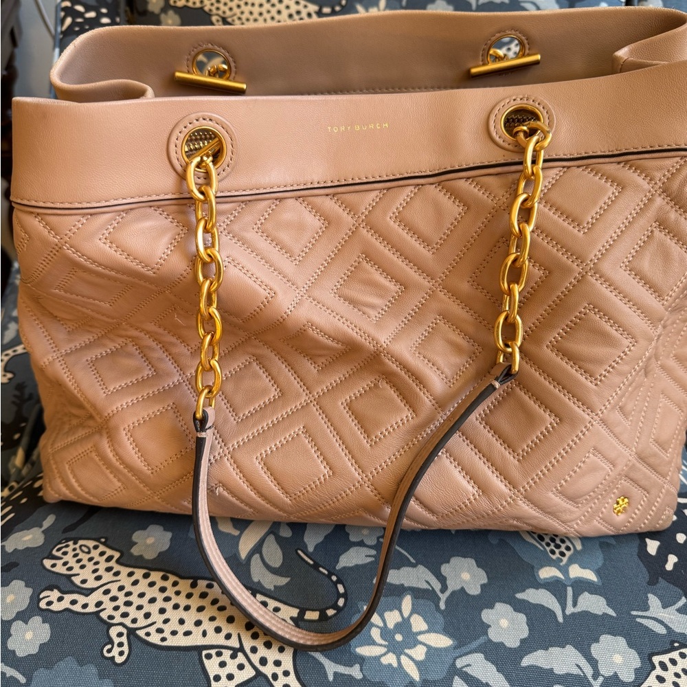 Tory Burch Quilted Fleming Tote
